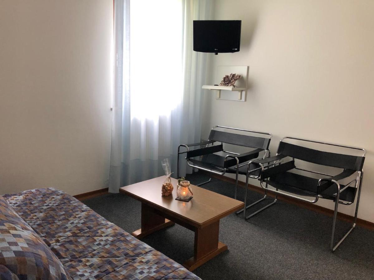 Spiaggia Residenceリーヴァ・デル・ガルダ エクステリア 写真