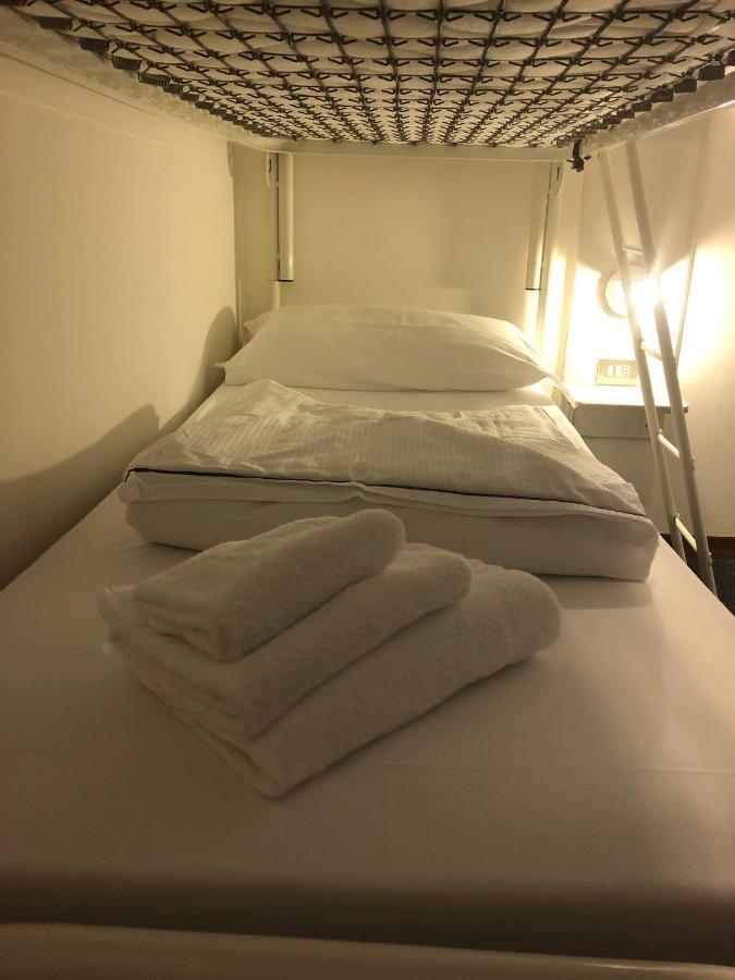 Spiaggia Residenceリーヴァ・デル・ガルダ エクステリア 写真