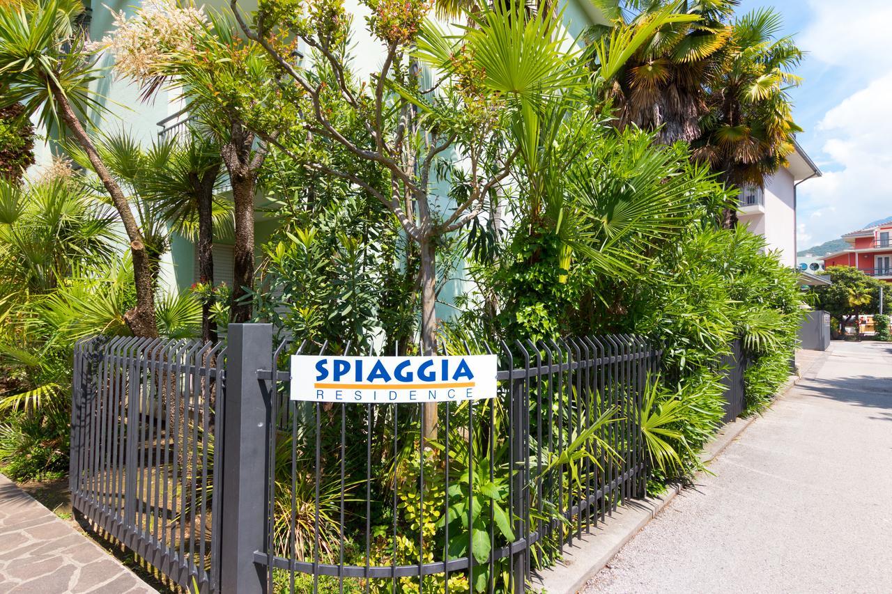 Spiaggia Residenceリーヴァ・デル・ガルダ エクステリア 写真
