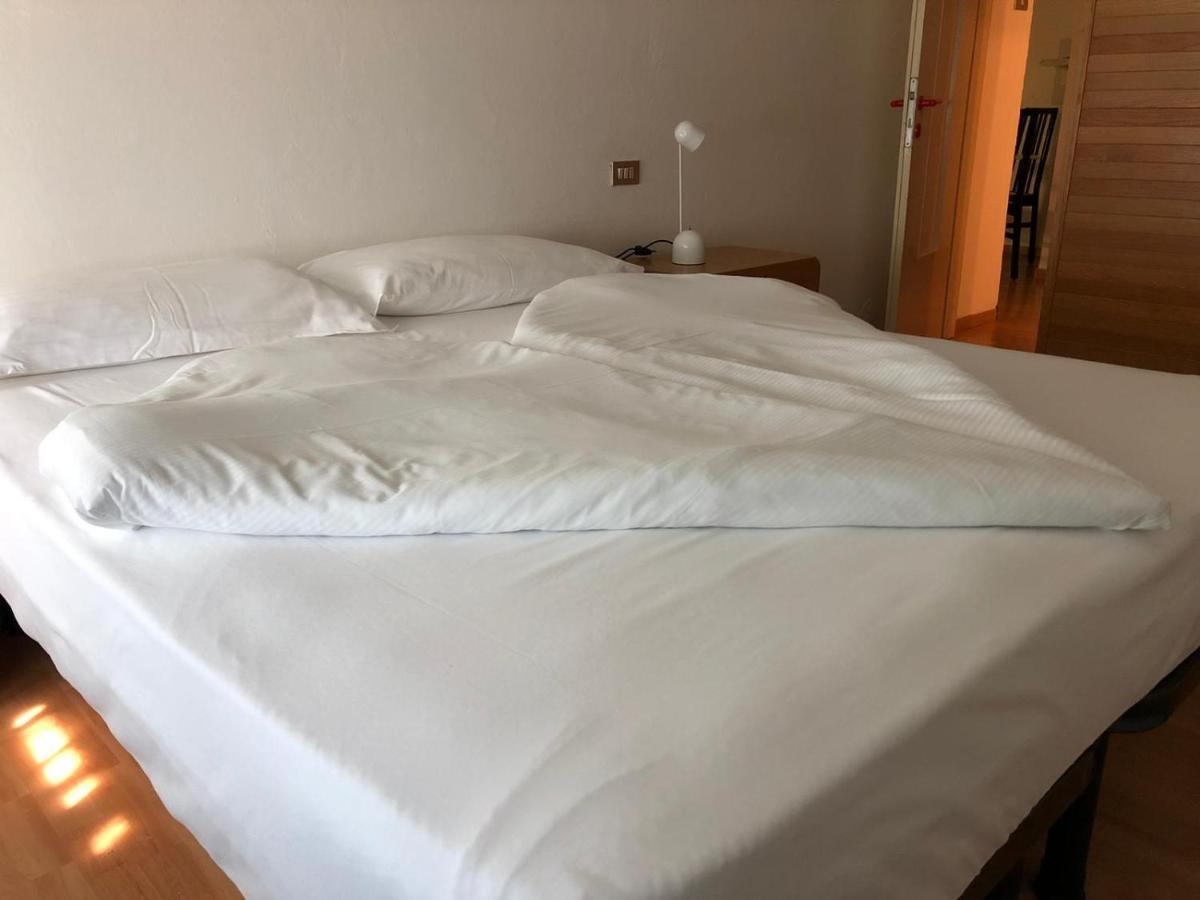 Spiaggia Residenceリーヴァ・デル・ガルダ エクステリア 写真